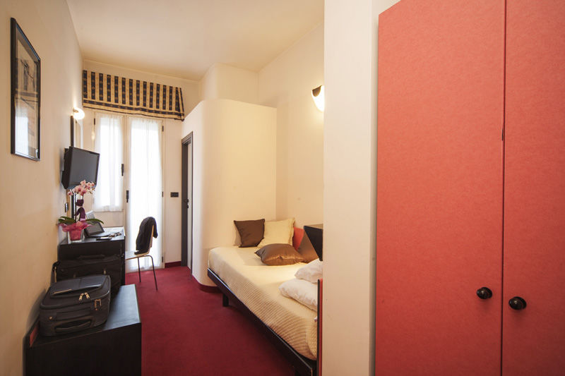 Hotel Levante Rimini Eksteriør bilde