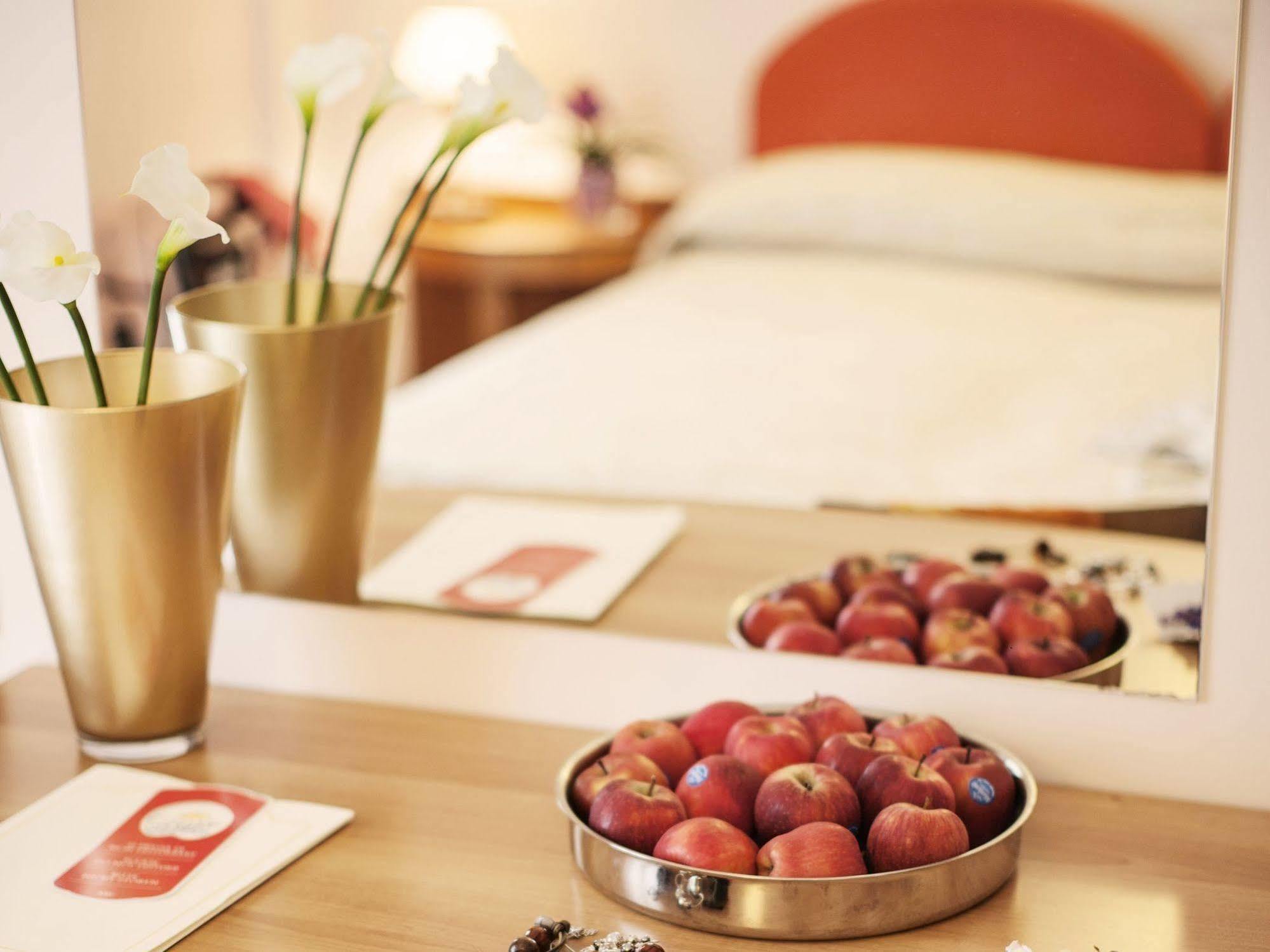 Hotel Levante Rimini Eksteriør bilde
