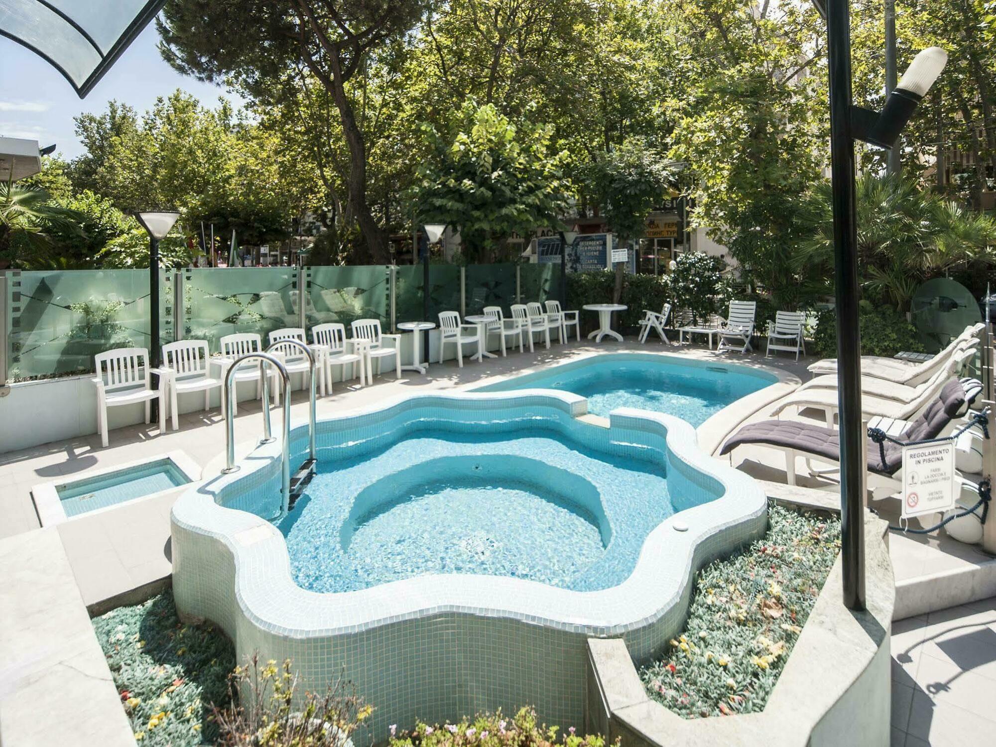 Hotel Levante Rimini Eksteriør bilde